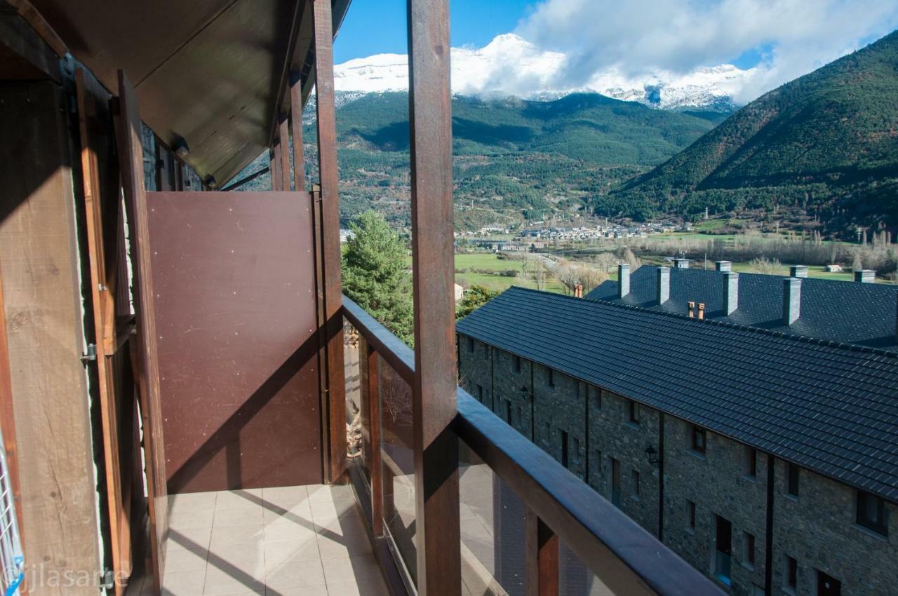 Duplex Altos De Santiago Buhardilla Διαμέρισμα Villanúa Εξωτερικό φωτογραφία